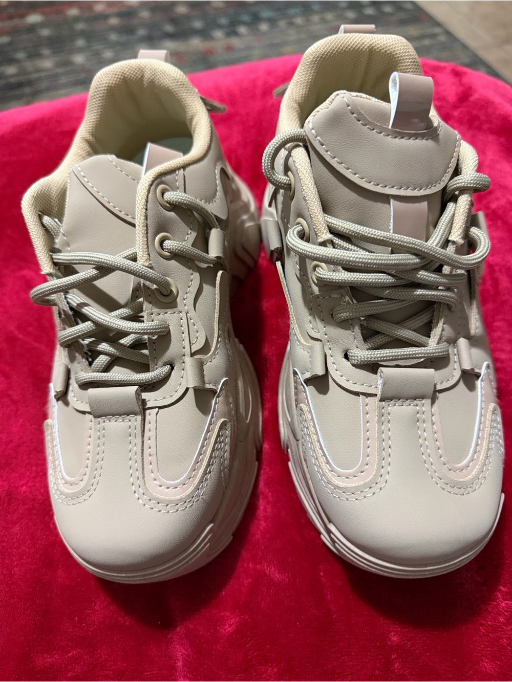 Good sports tan shoes #148